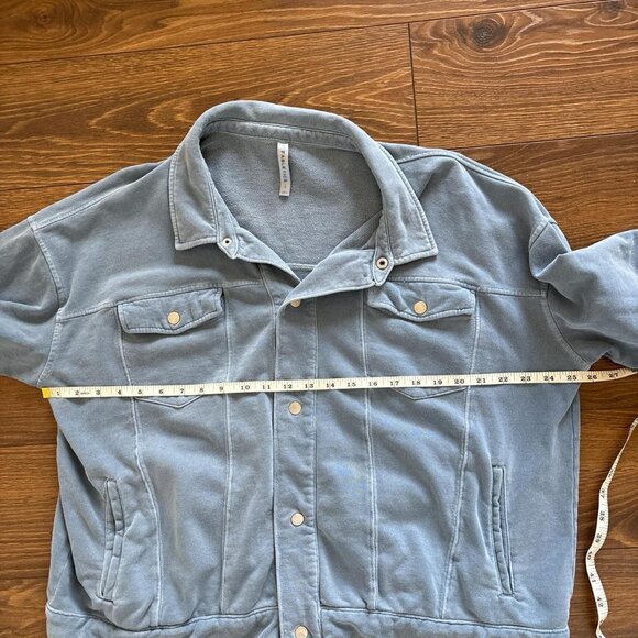 Fabletics blue 100% cotton button up shacket with pockets Size L womens - Picture 4 of 8